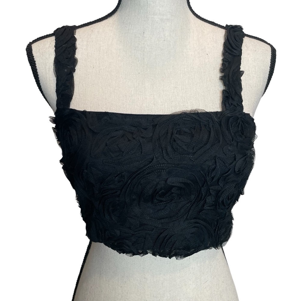 Black Rosettes Crop Top By Symphony